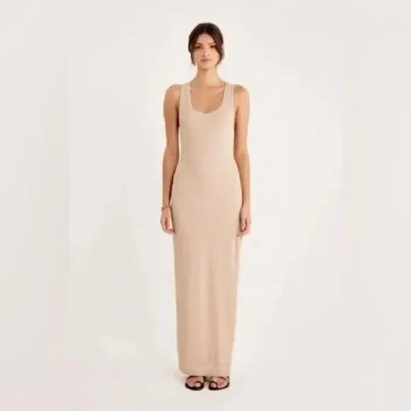 NWT Rumer Rosa Sleeveless Scoop Neck Maxi Dress Open Back Side Split Nude XL - Picture 1 of 16